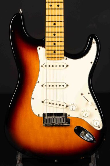1994 Fender 40th Anniversary Stratocaster - Sunburst