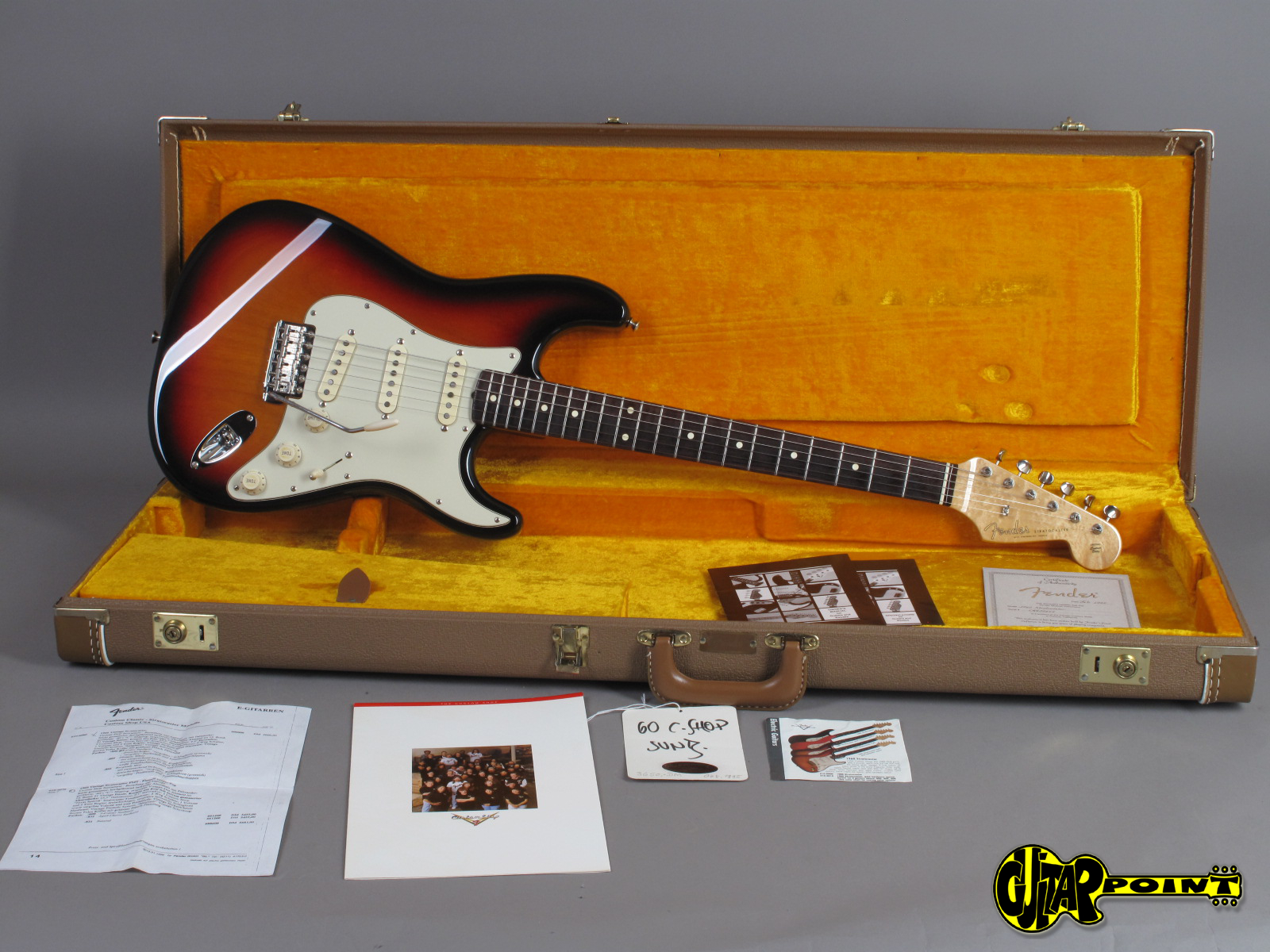 1995 Fender Custom Shop 1960 Stratocaster 3-Tone Sunburst – near mint! –  GuitarPoint