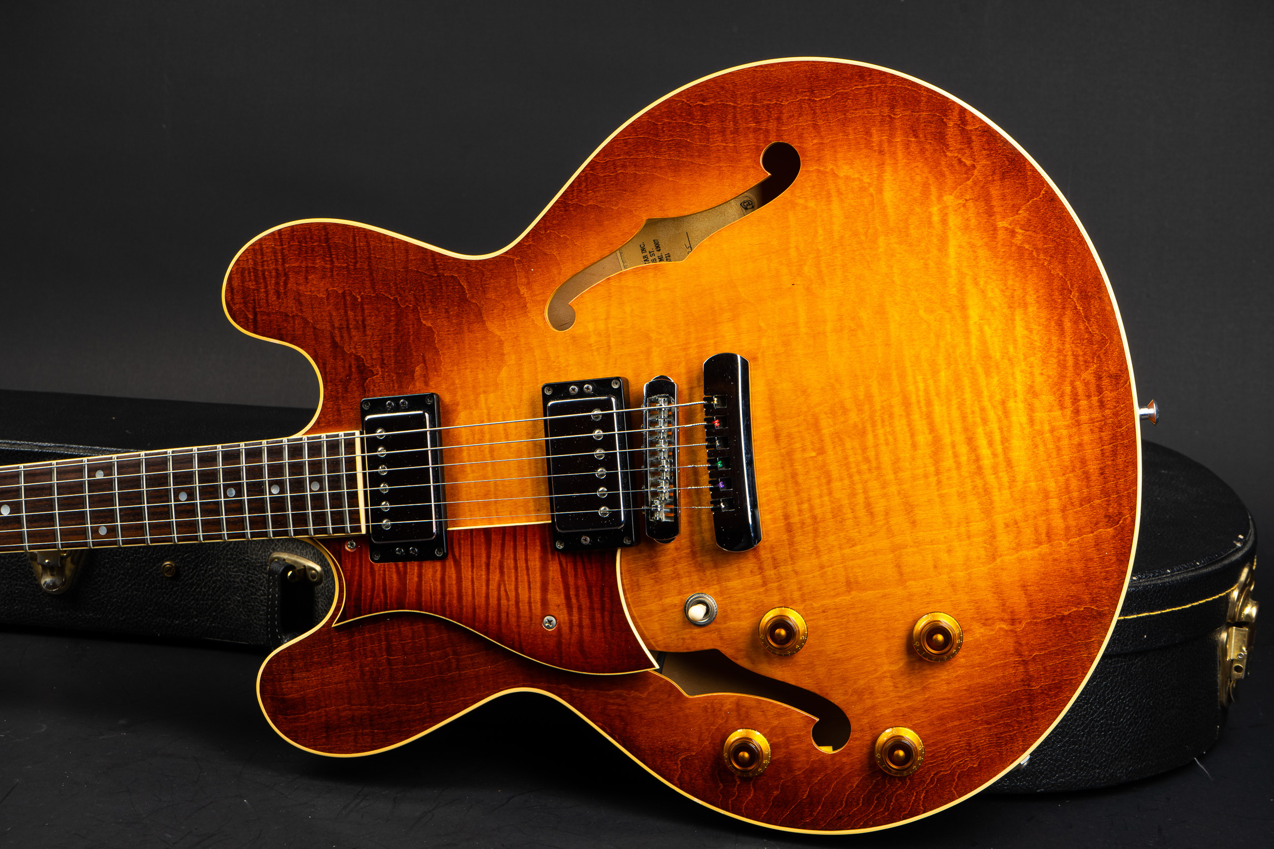 1996 Heritage H-535 Hollowbody Flamed Maple - Lefthand - GuitarPoint