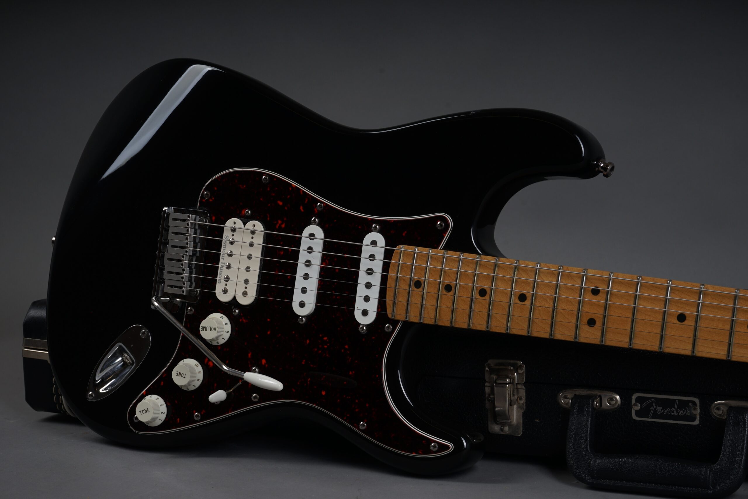 1997 Fender Lonestar Stratocaster - Black - GuitarPoint