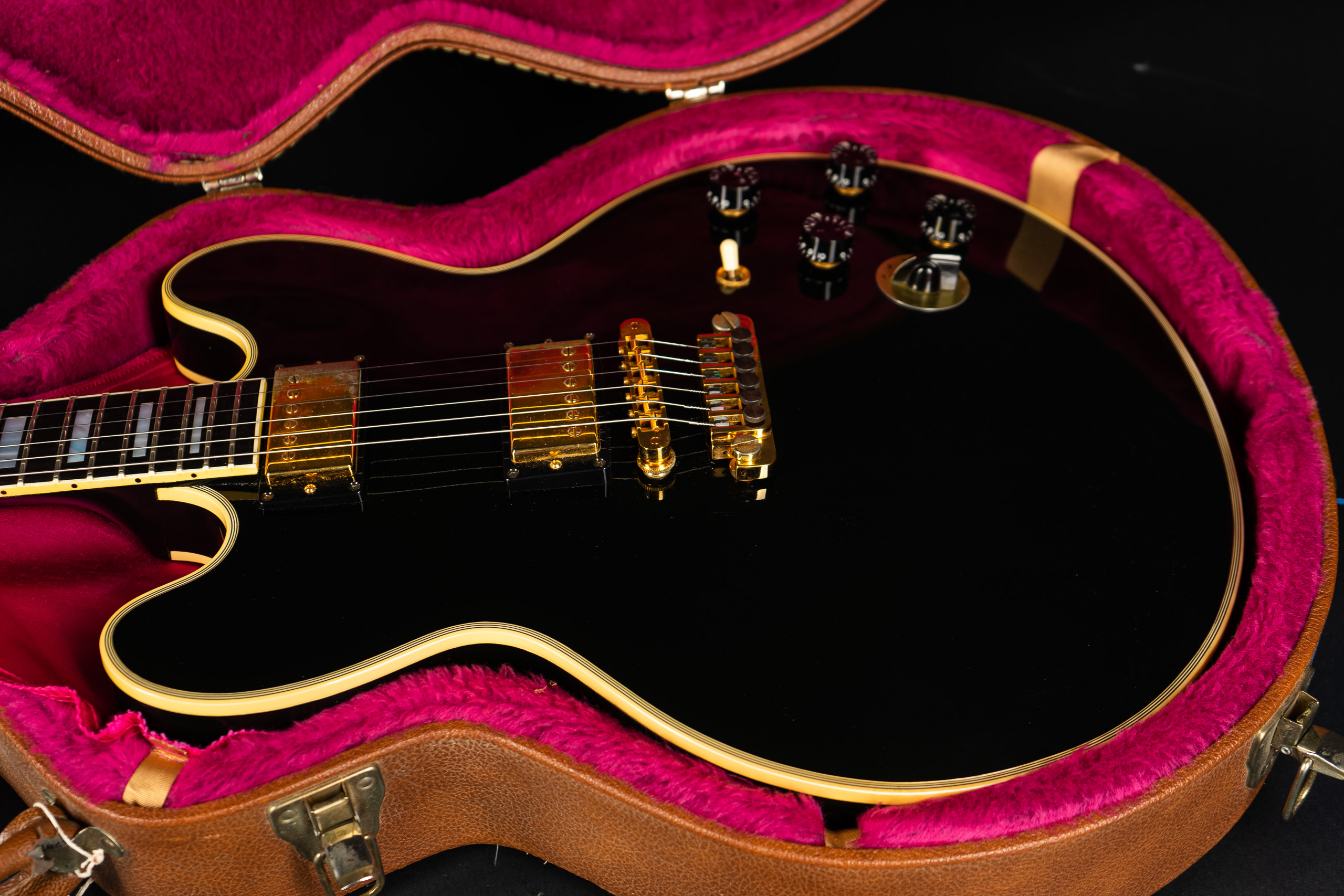 1997 Gibson B.B. King Lucille - Ebony - GuitarPoint