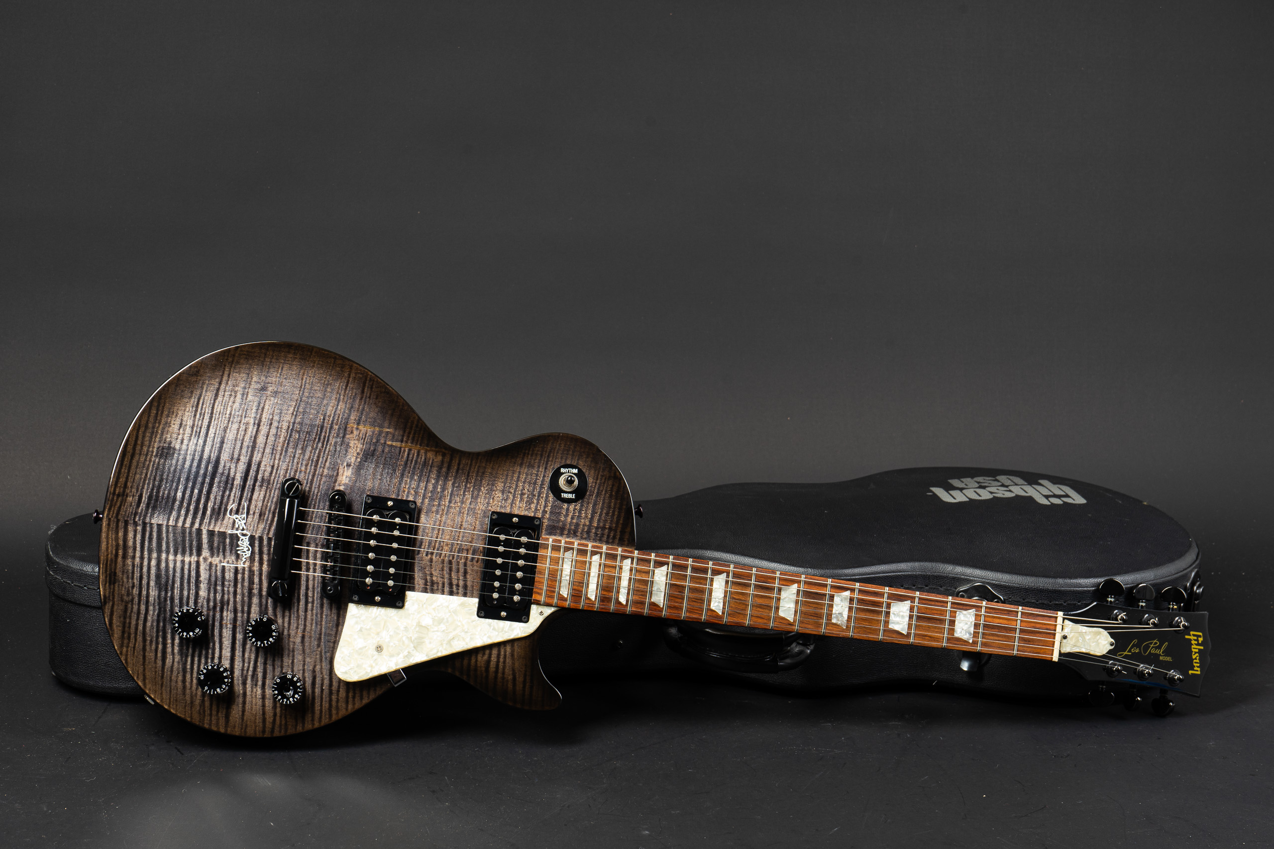 1997 Gibson Joe Perry Les Paul - Translucent Blackburst - GuitarPoint