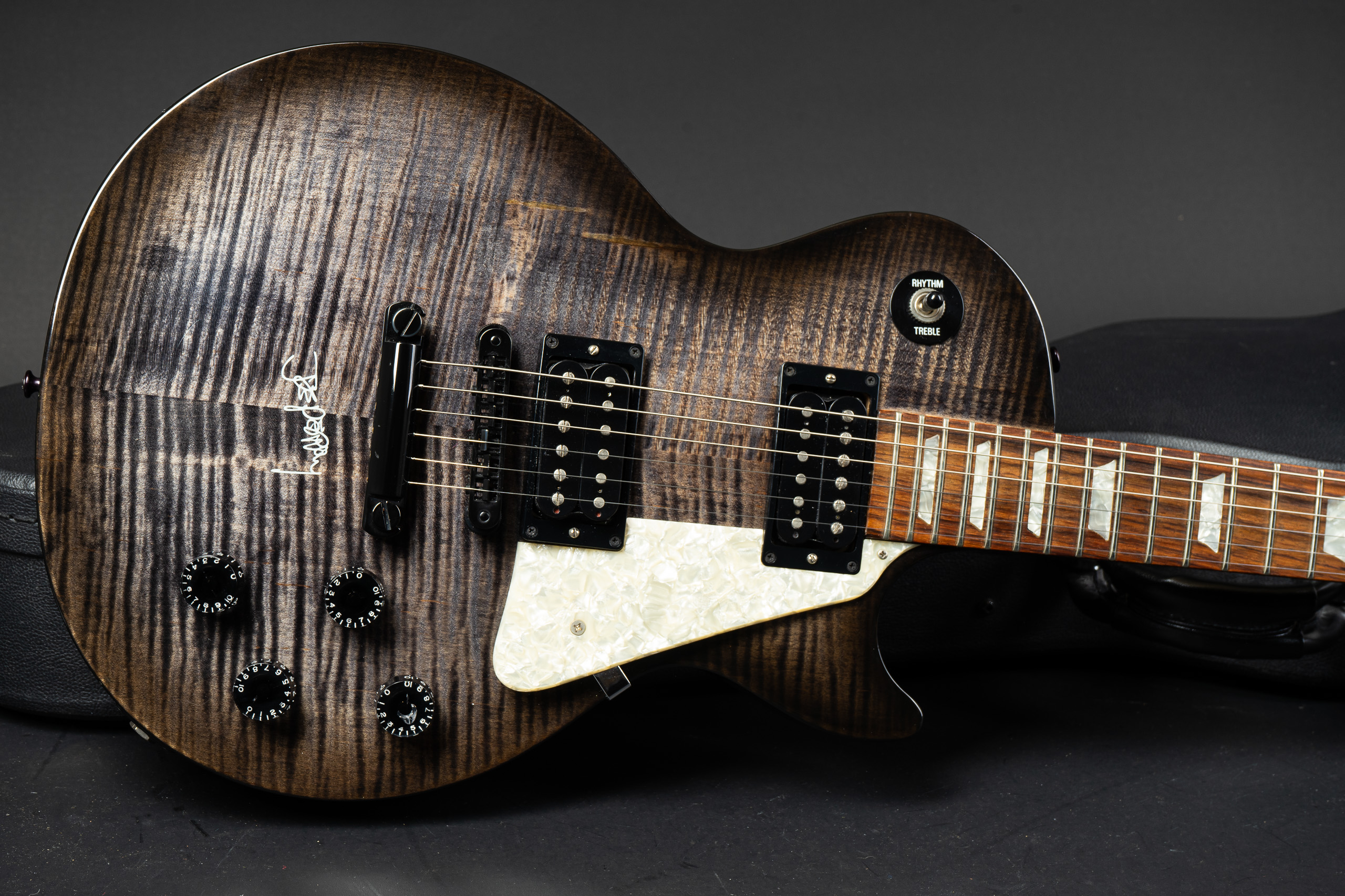 1997 Gibson Joe Perry Les Paul - Translucent Blackburst - GuitarPoint