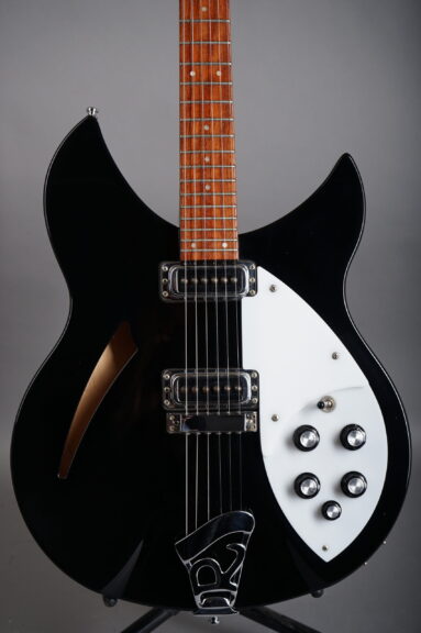 1998 Rickenbacker 330 - Jetglo