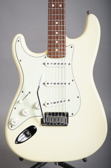 1999 Fender American Standard Stratocaster Lefthand - Olympic White