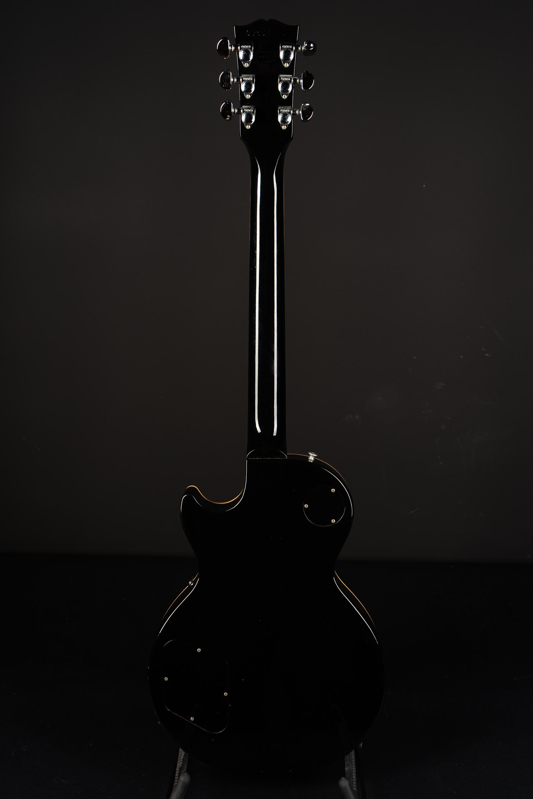 2000 Gibson Les Paul Standard - Ebony - GuitarPoint
