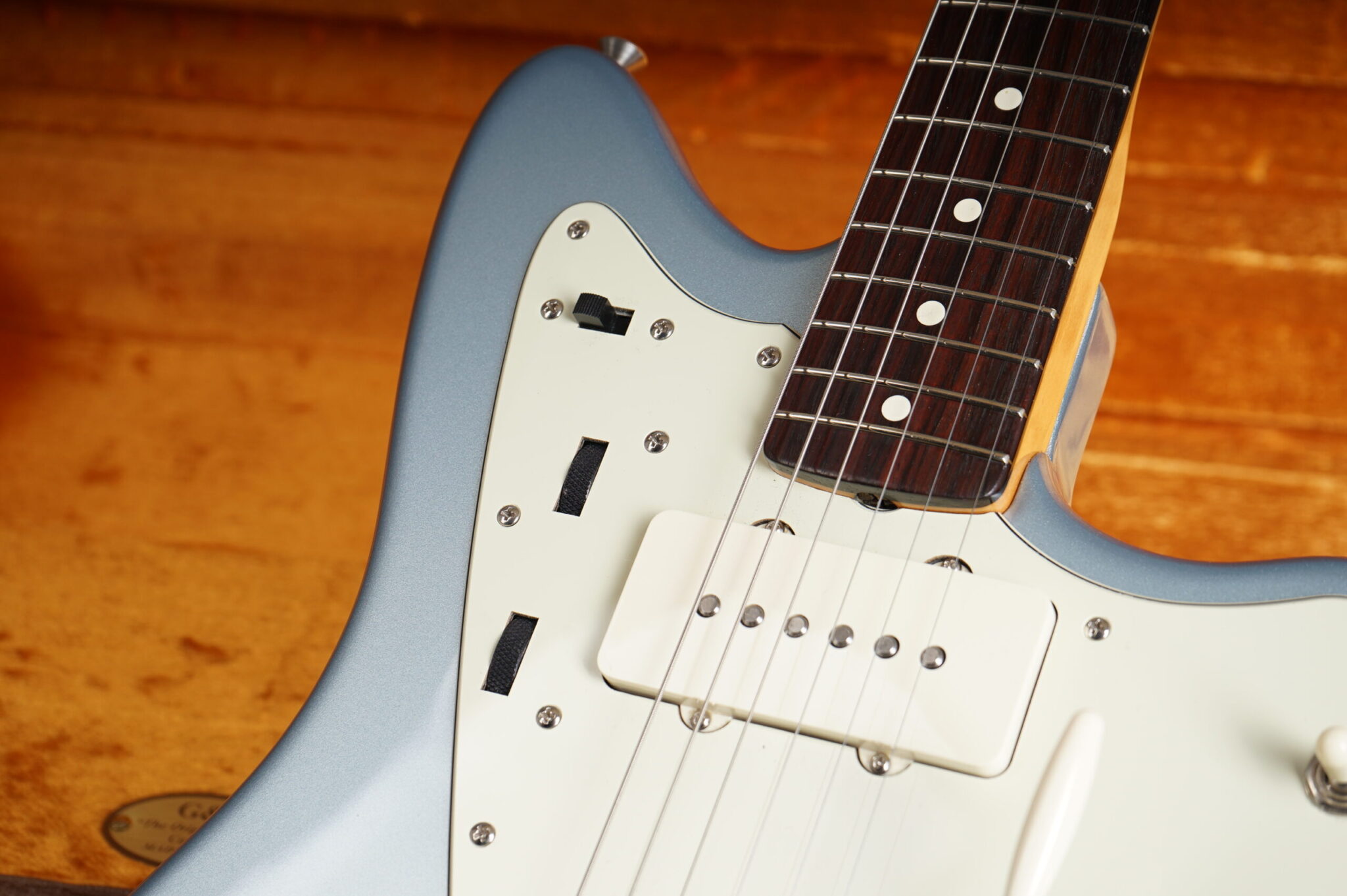 2001 Fender American Vintage 1962 Jazzmaster Ice Blue Metallic