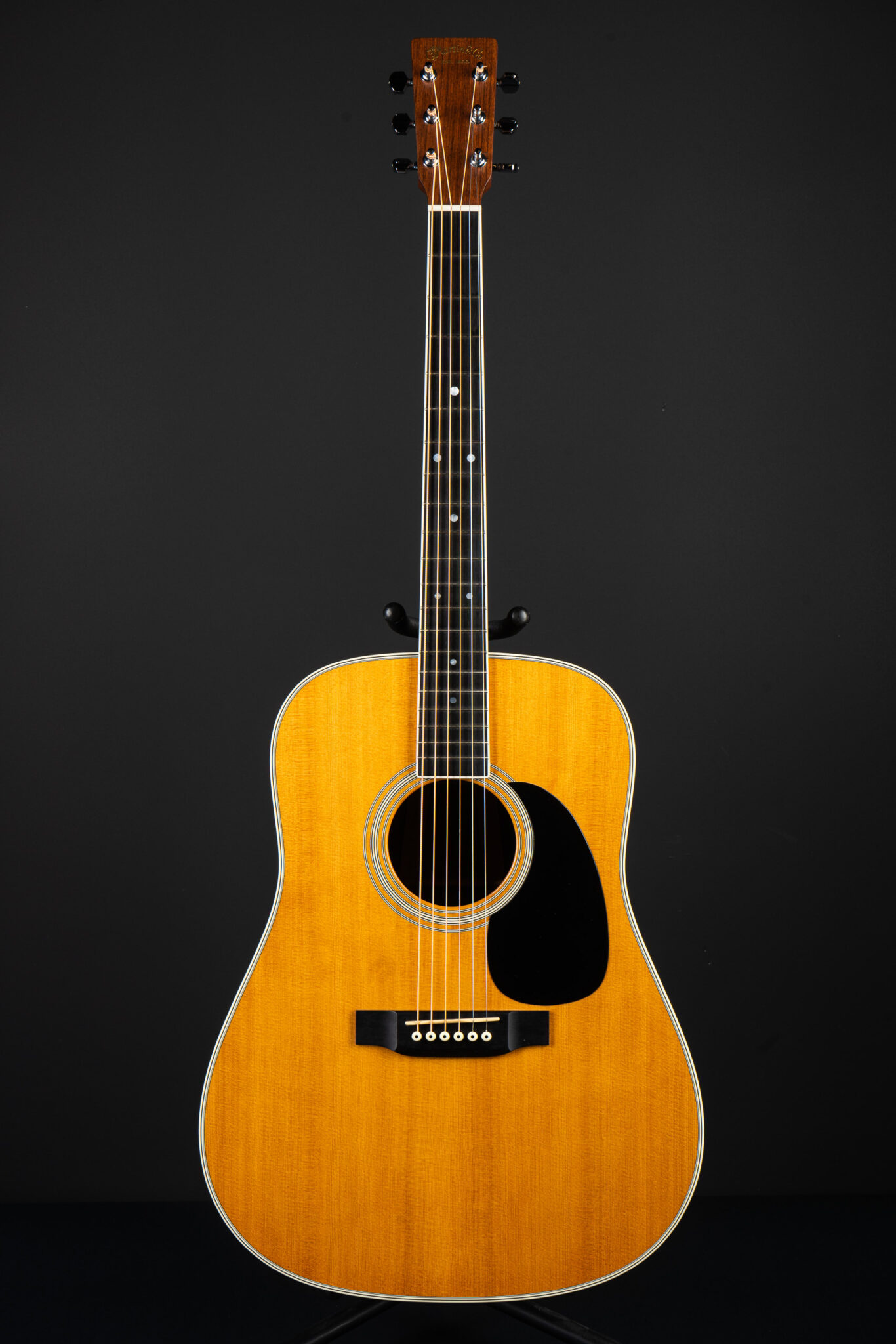 2003 Martin D-35 – Natural – GuitarPoint