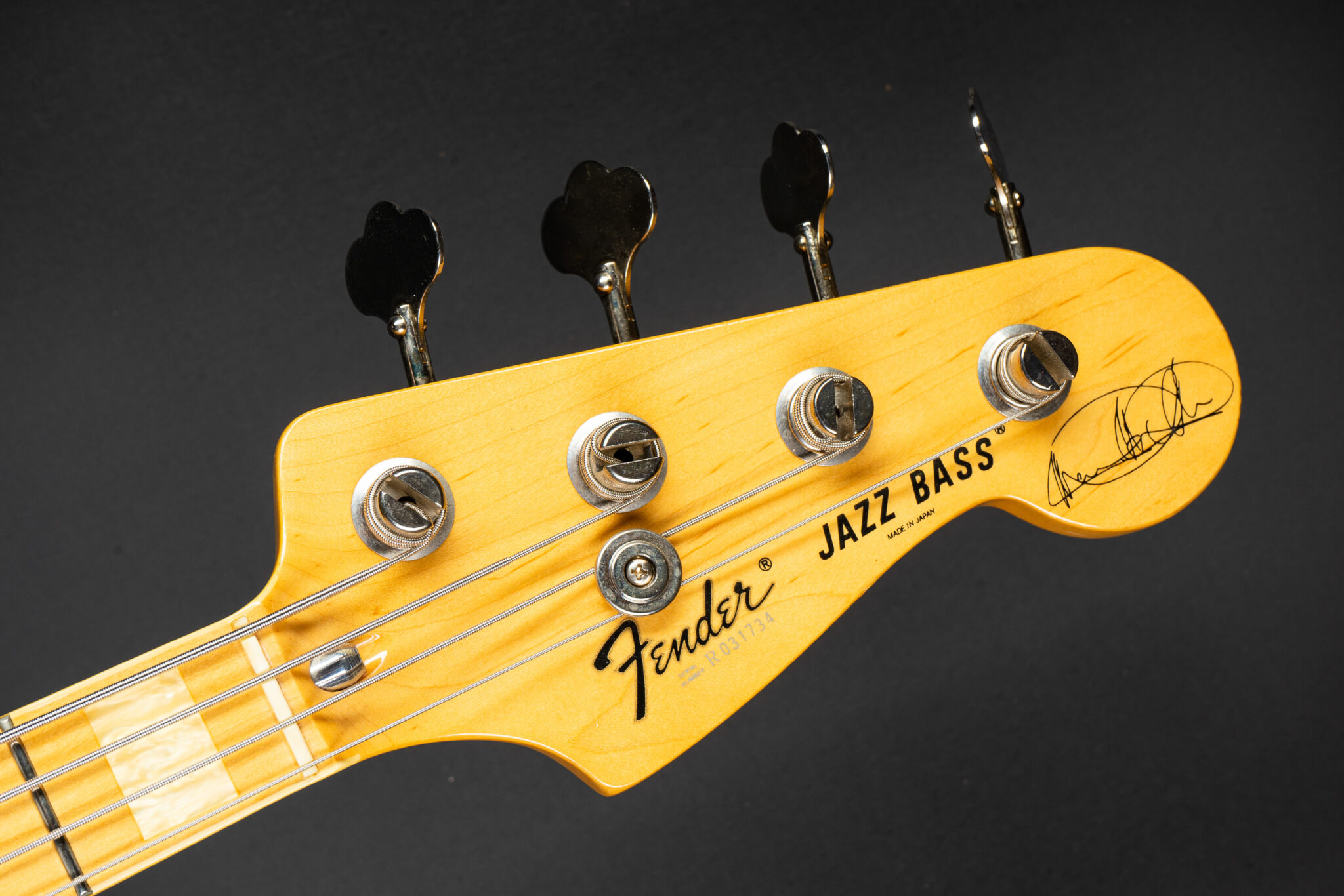 2004 Fender Marcus Miller Mij Jazz Bass Natural Guitarpoint