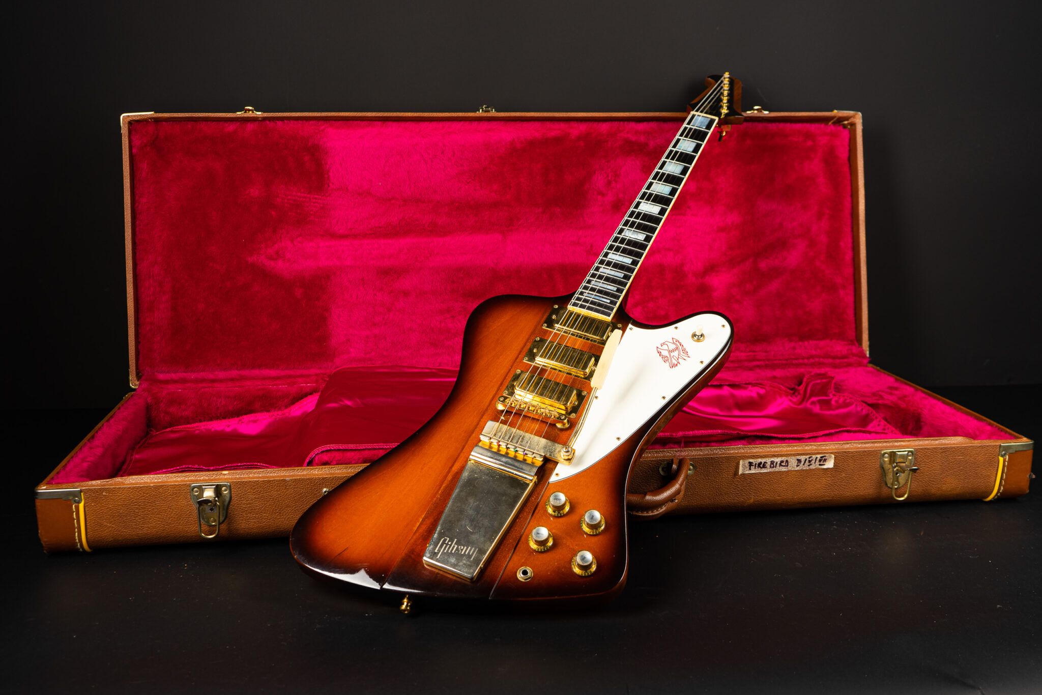 Gibson Firebird Ⅴ 2004年製 2004 Gibson Firebird V Classic White | Guitar Chimp