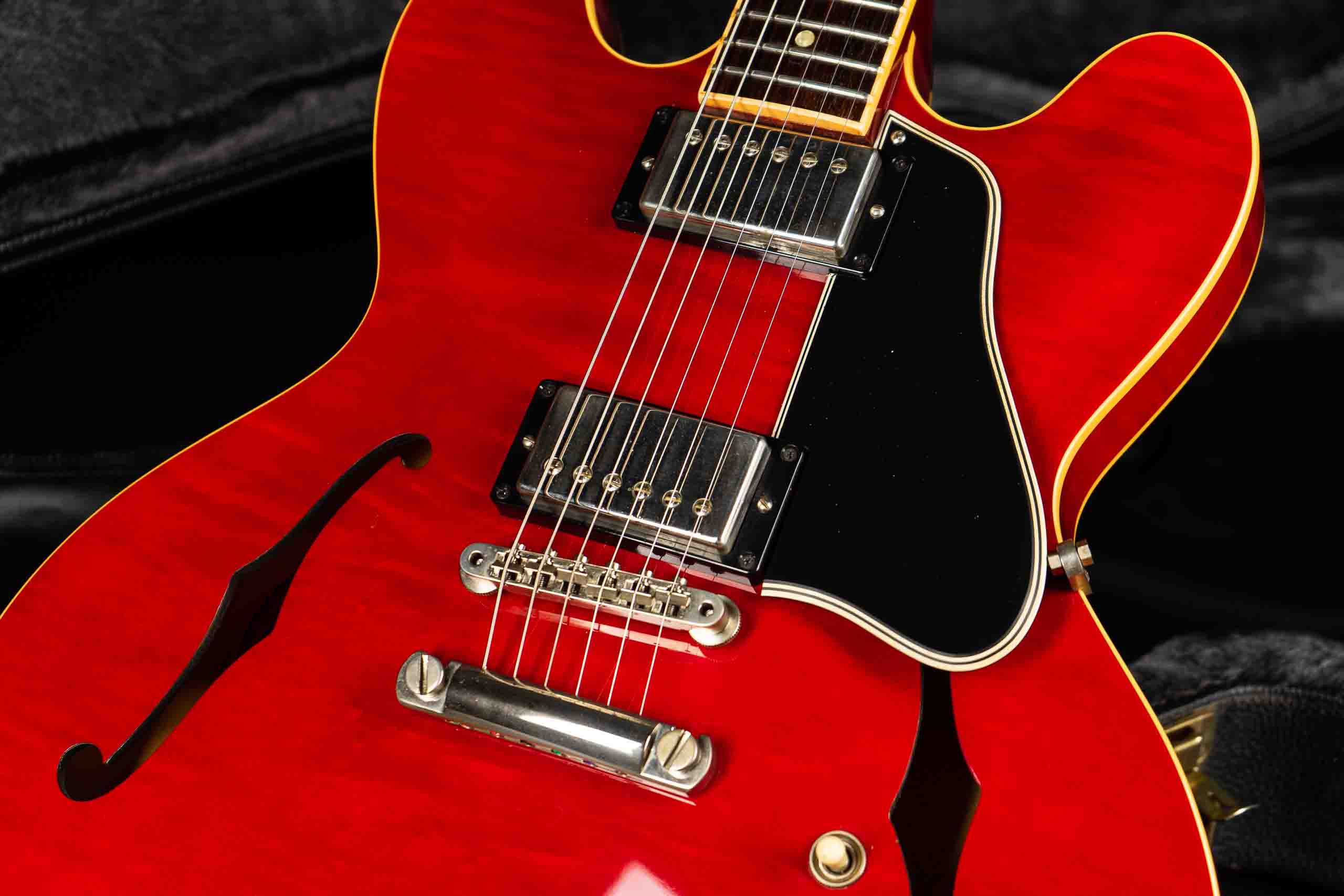 2005 Gibson ES-335 Dot Figured - Cherry - GuitarPoint