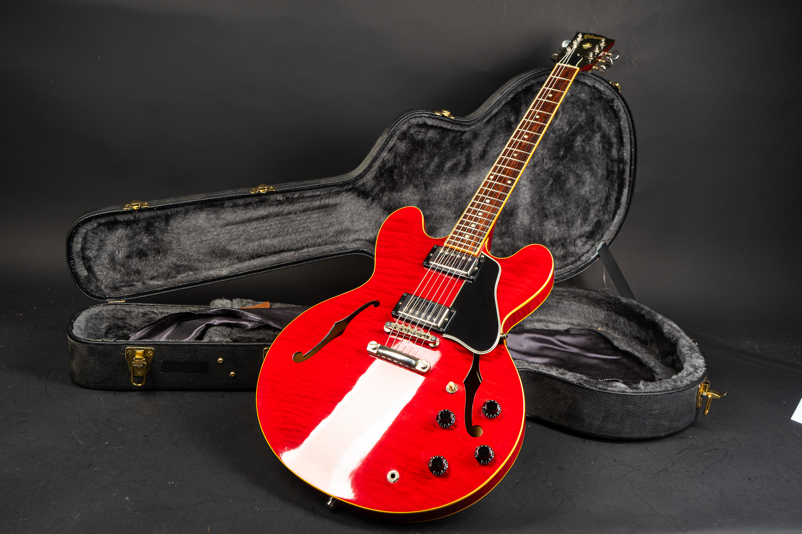 2005 Gibson ES-335 Dot Figured - Cherry - GuitarPoint