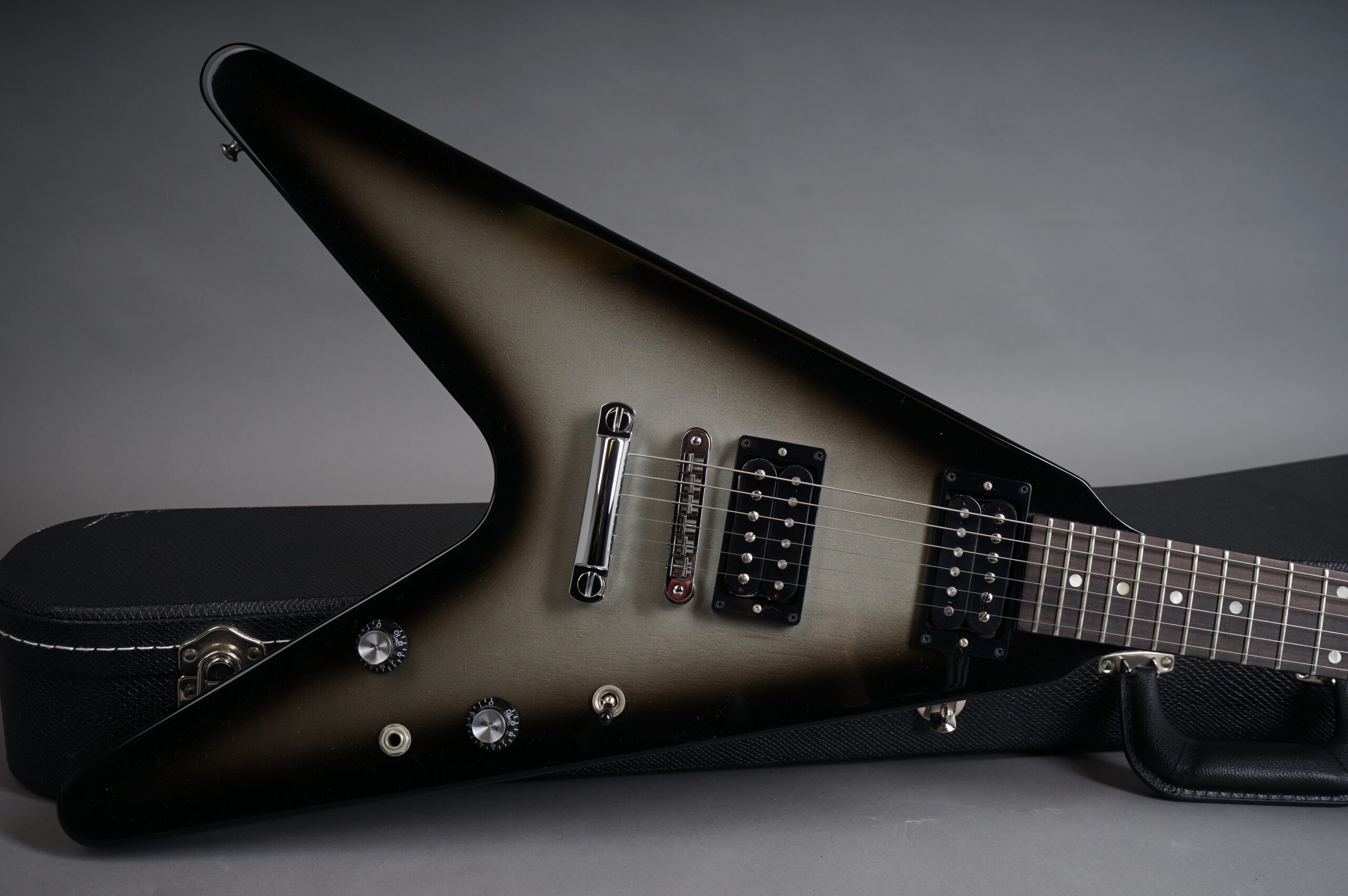 2008 Gibson Flying V - Silverburst - GuitarPoint