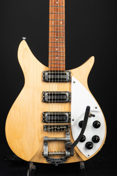 2009 Rickenbacker 350 w/Bigsby - Mapleglo