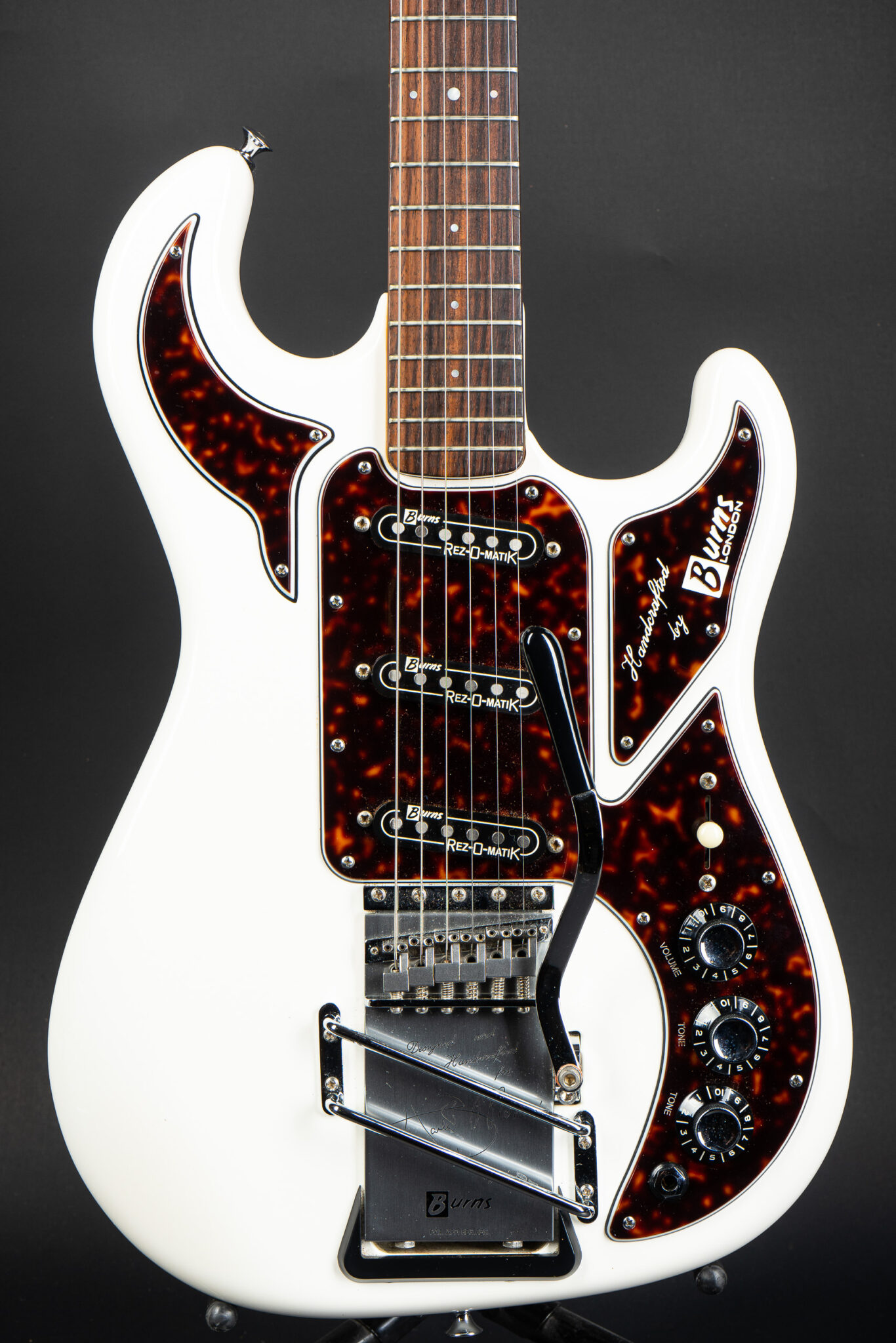 2011 Burns “The Marvin” 1964 Signature Model – White – GuitarPoint