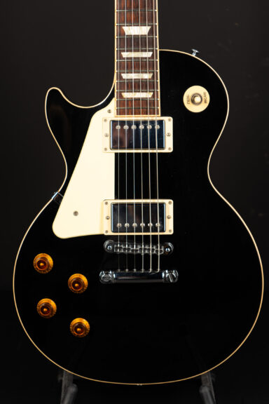 2011 Gibson Les Paul Standard - Ebony Lefthand