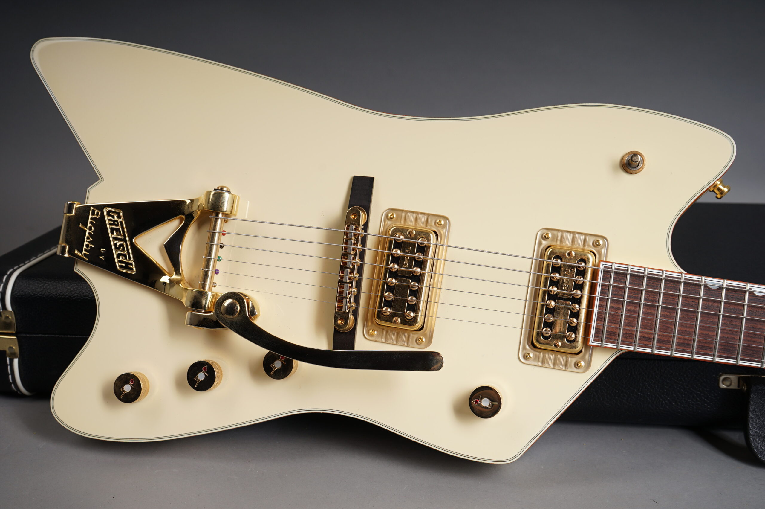 2011 Gretsch G6199 Billy Bo Jupiter/Thunderbird White Penguin
