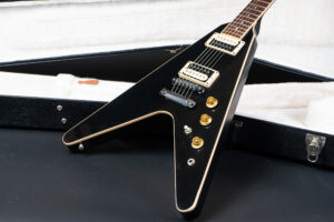 2012 Gibson Flying V - Ebony - GuitarPoint