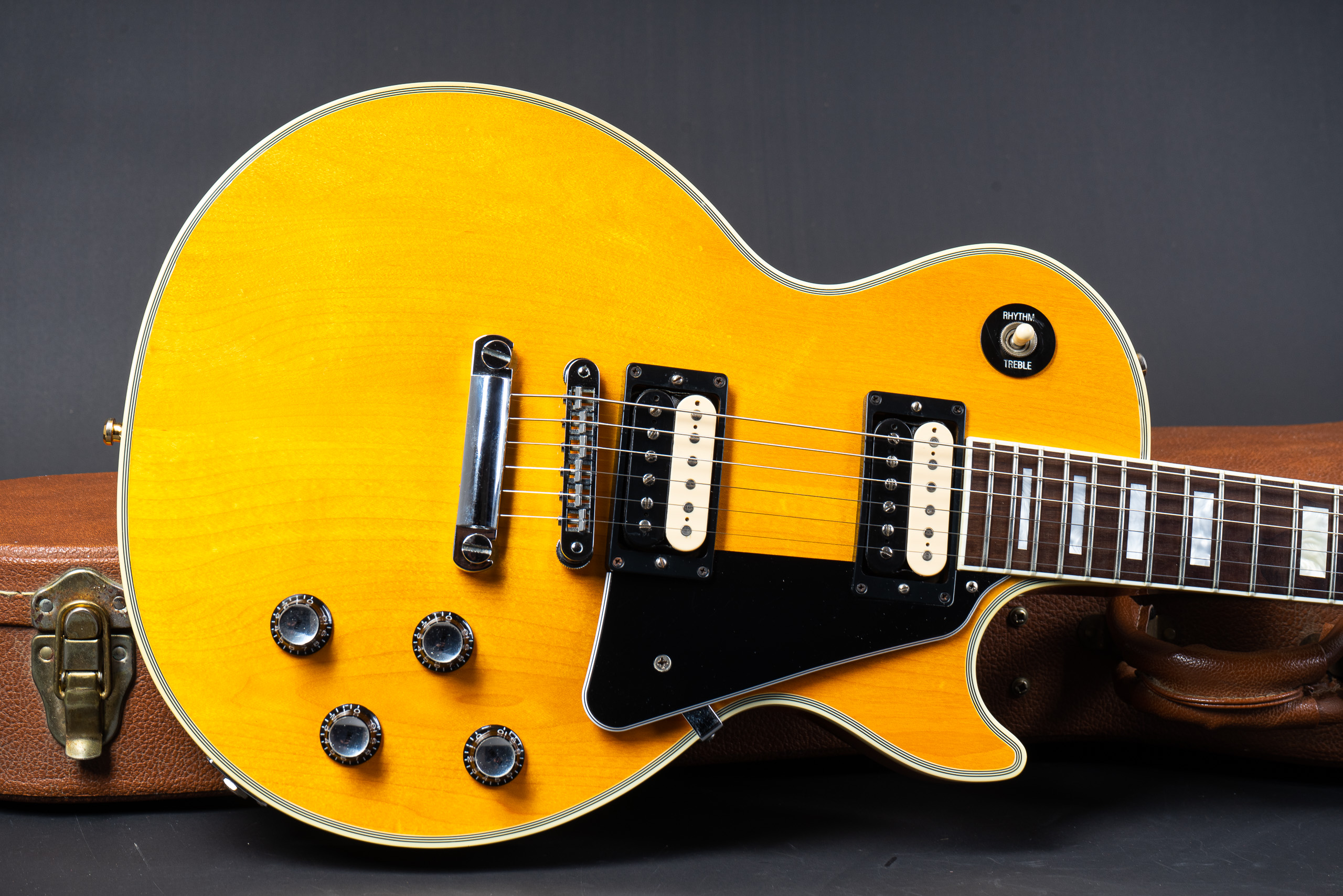 2012 Gibson Les Paul Classic Custom - Natural - GuitarPoint