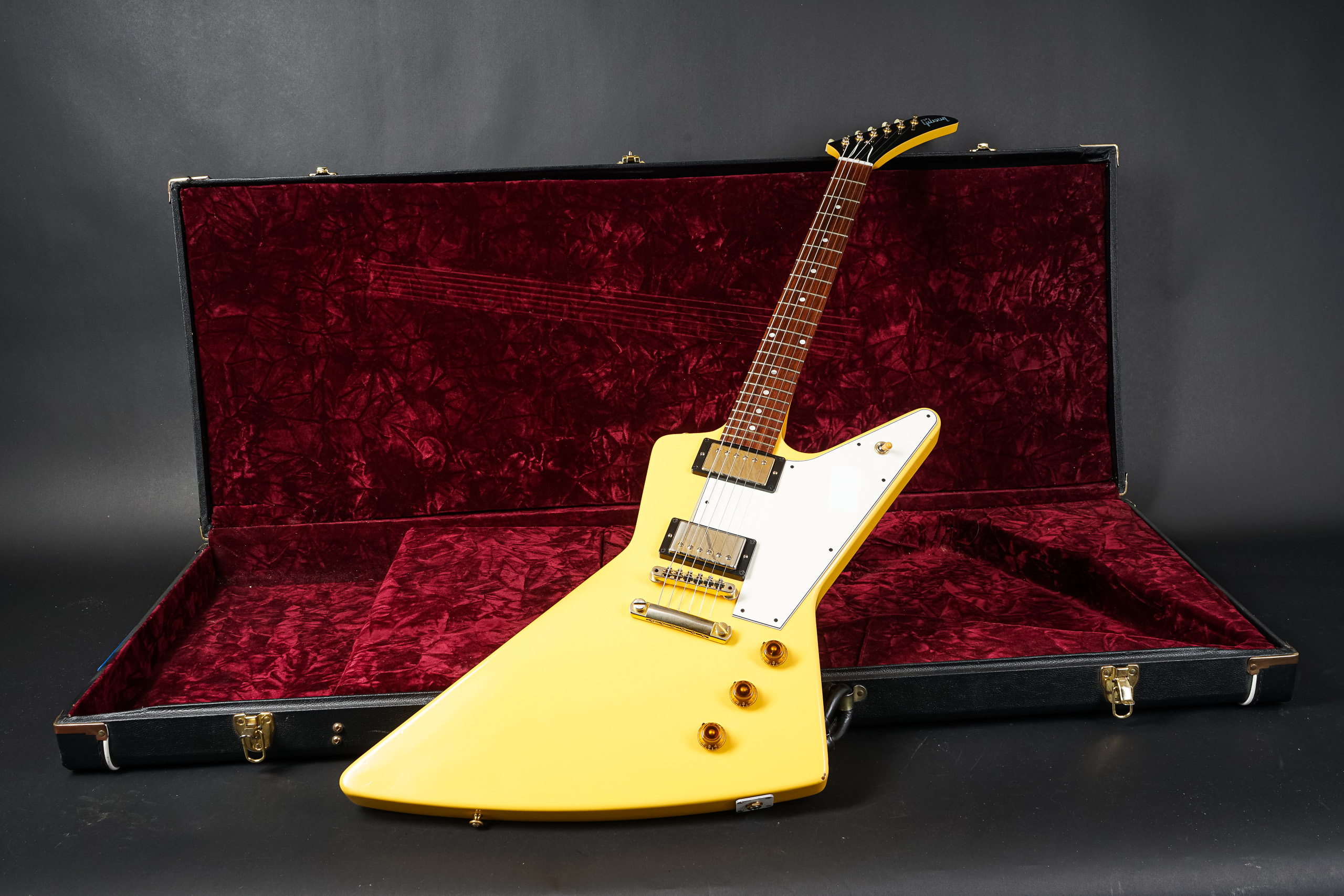 2013 Gibson Custom Shop 1958 Explorer - Aspen White VOS - GuitarPoint