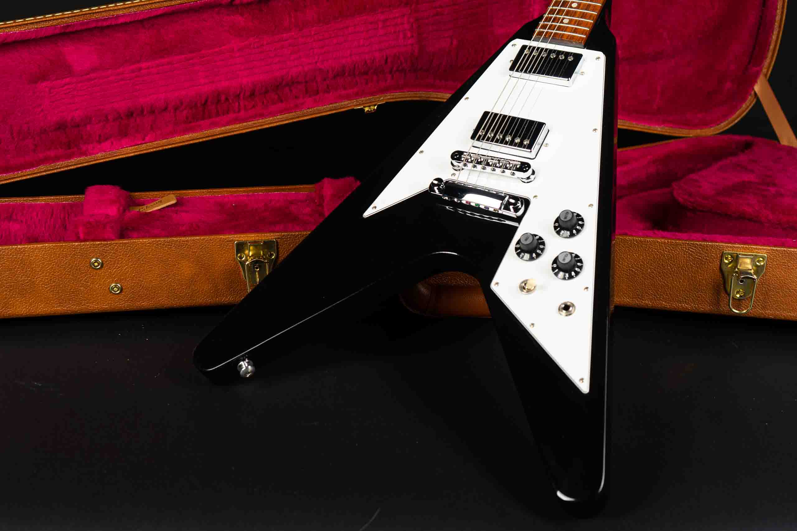 2015 Gibson 70's Flying V - Black - GuitarPoint
