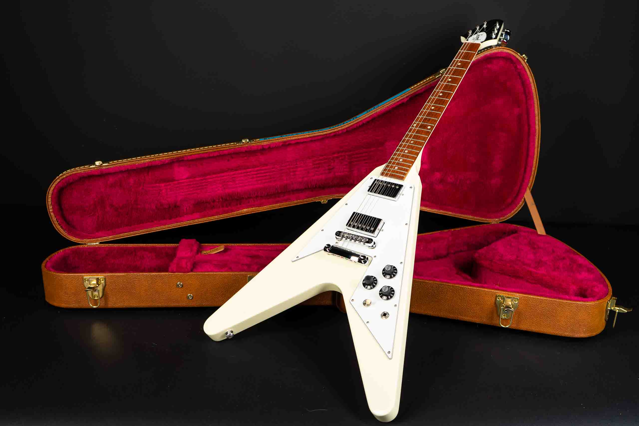 2015 Gibson 70's Flying V - White - GuitarPoint