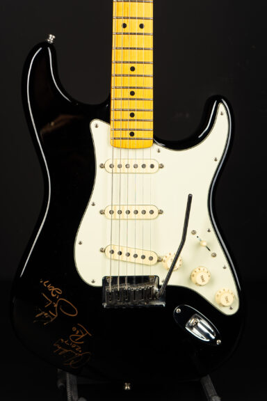 2016 Fender The Edge Stratocaster - played and signed by Richie Sambora and Orianthi