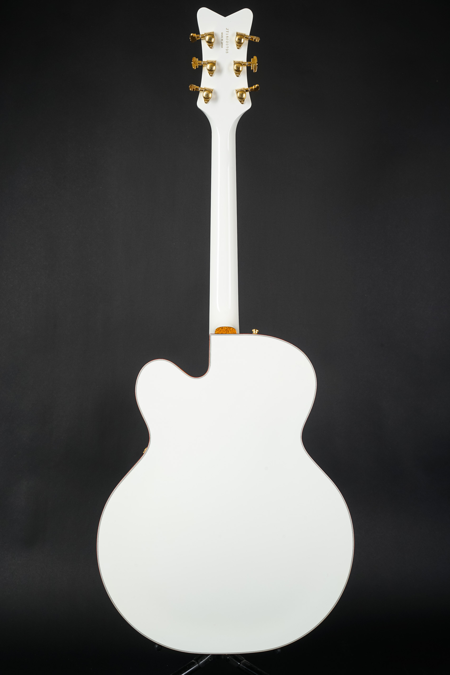 2018 Gretsch G6136T White Falcon Player's Edition - GuitarPoint