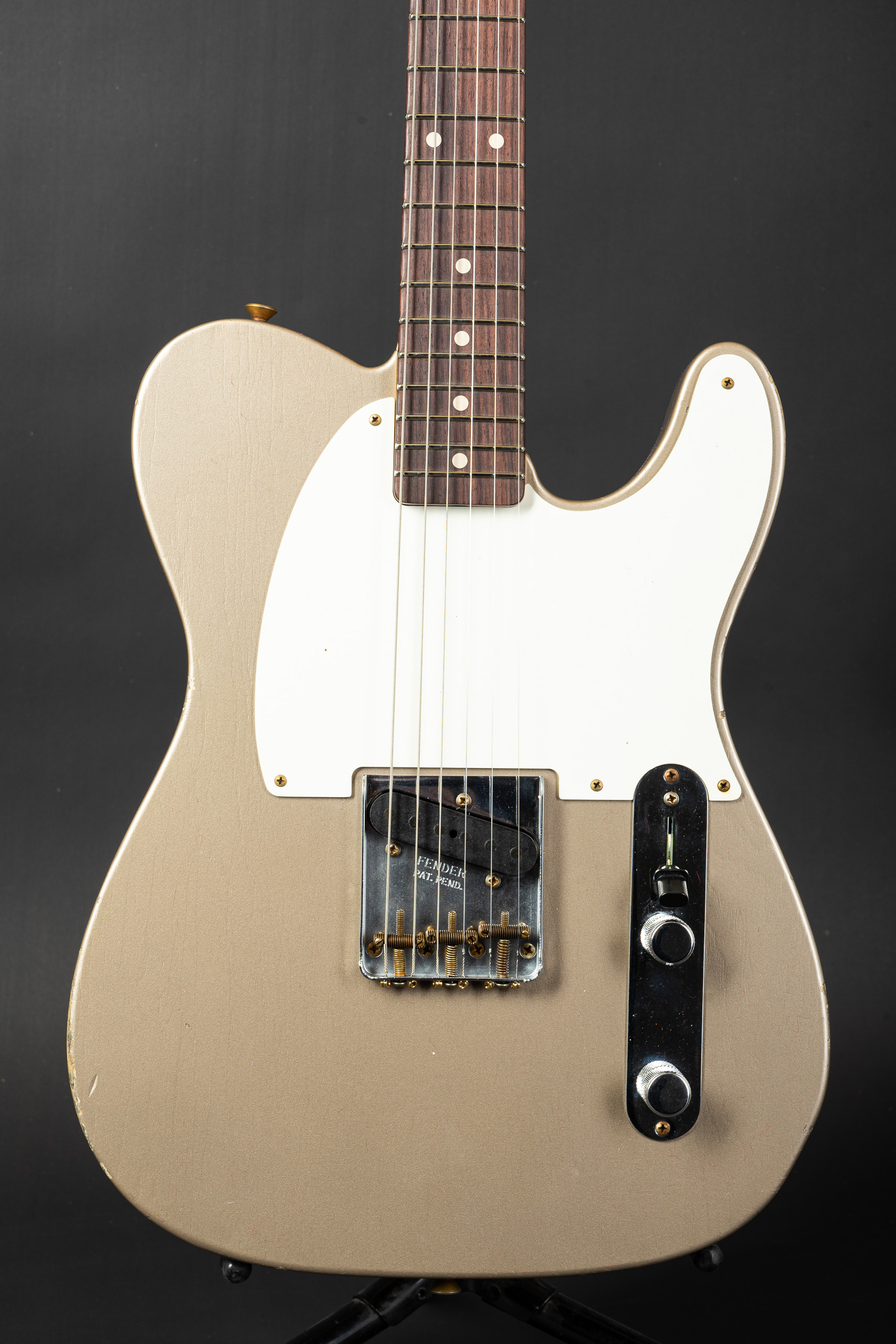 fender relic esquire