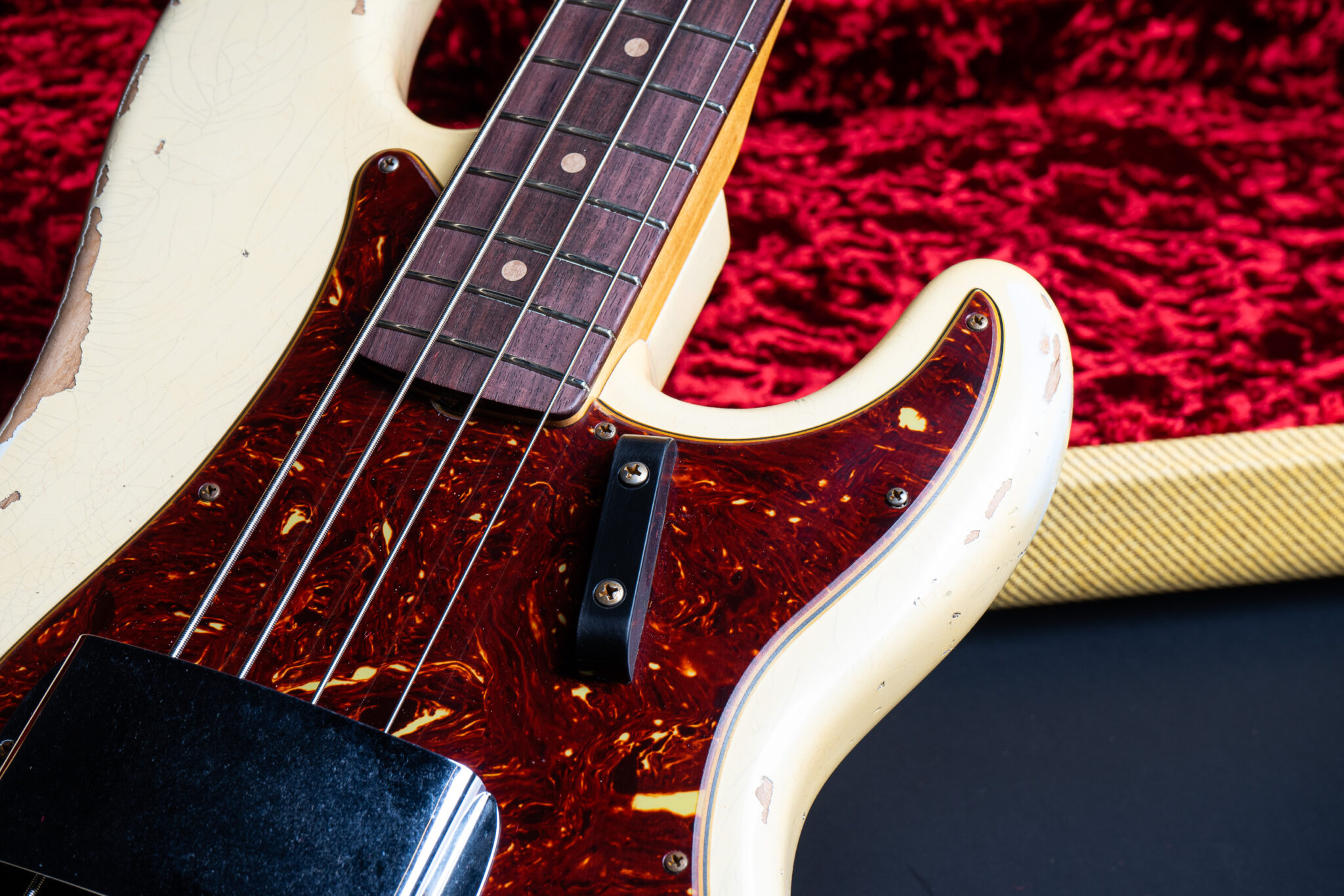 Fender Custom Shop 1960 Precision Bass Heavy Relic – Olympic