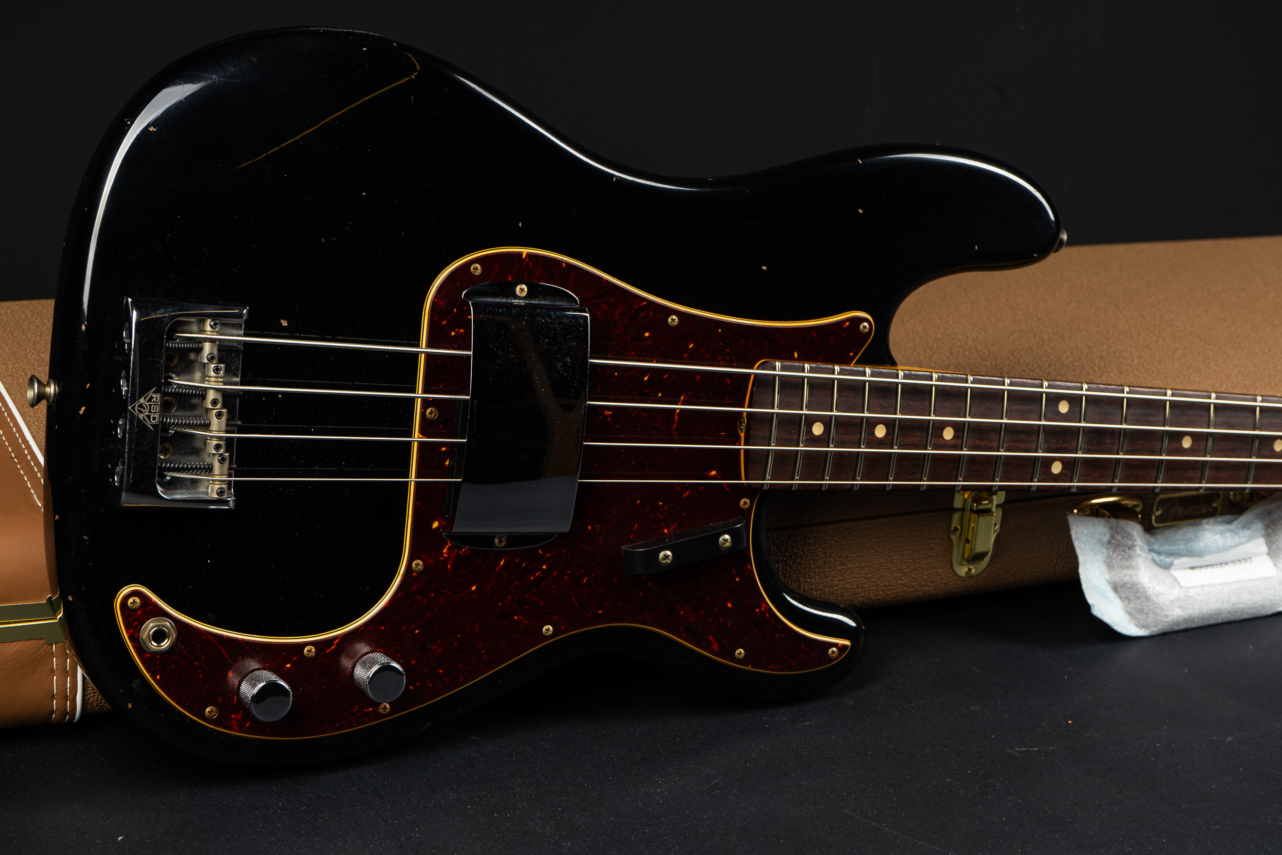 ベース Fender Custom Shop 1960 Precision Bass Fender Custom Shop 1960 Precision Bass - Shell Pink, Deluxe Closet