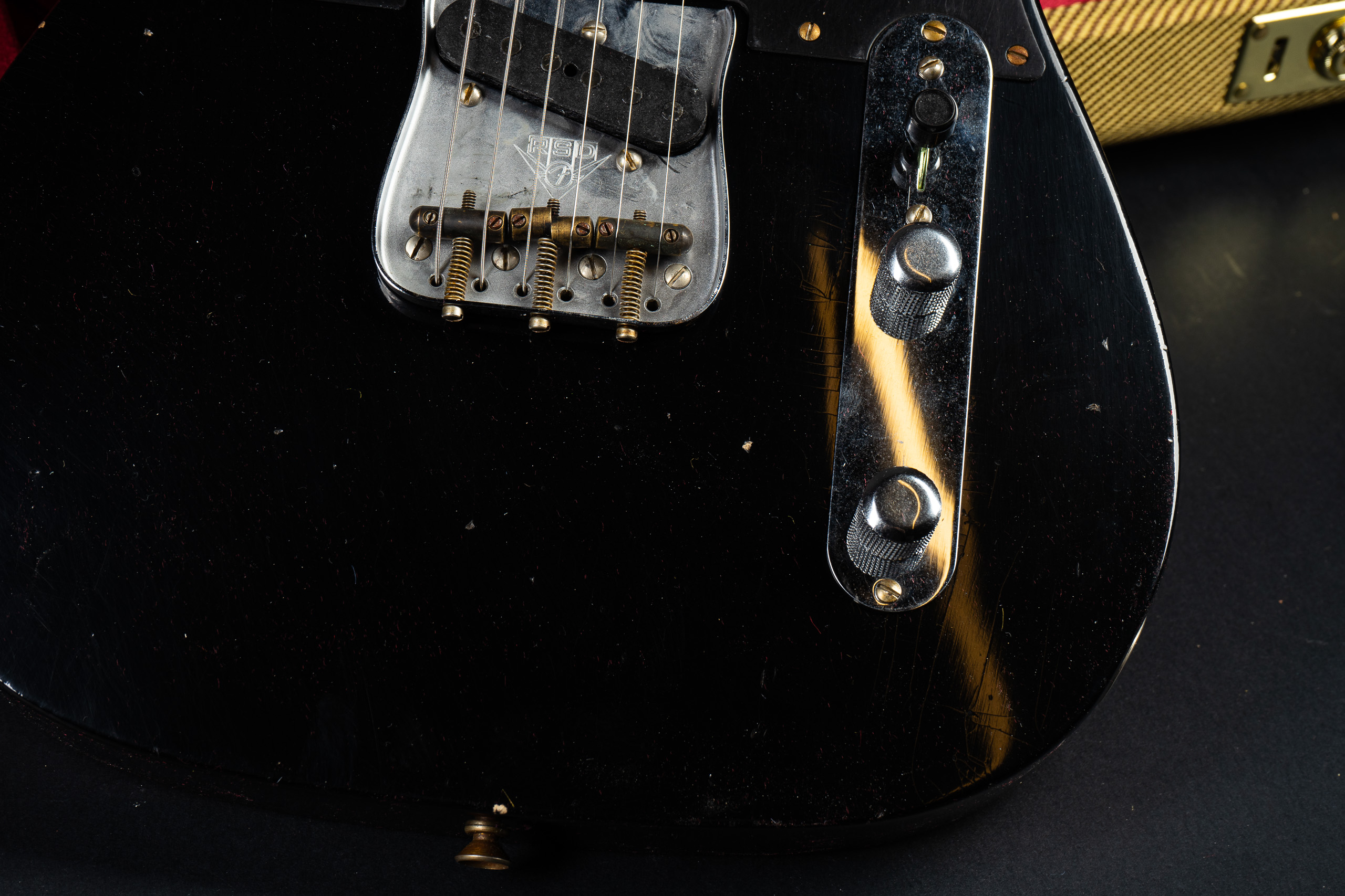 Fender Custom Shop 1951 Nocaster Journeyman Relic - Black