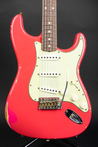 Fender Custom Shop 1960 Stratocaster Relic - Super Faded Aged Dakota Red