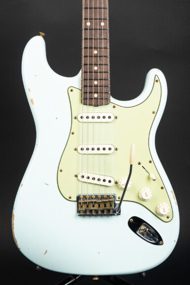 Fender Custom Shop 1960 Stratocaster Relic - Super Faded Aged Sonic Blue