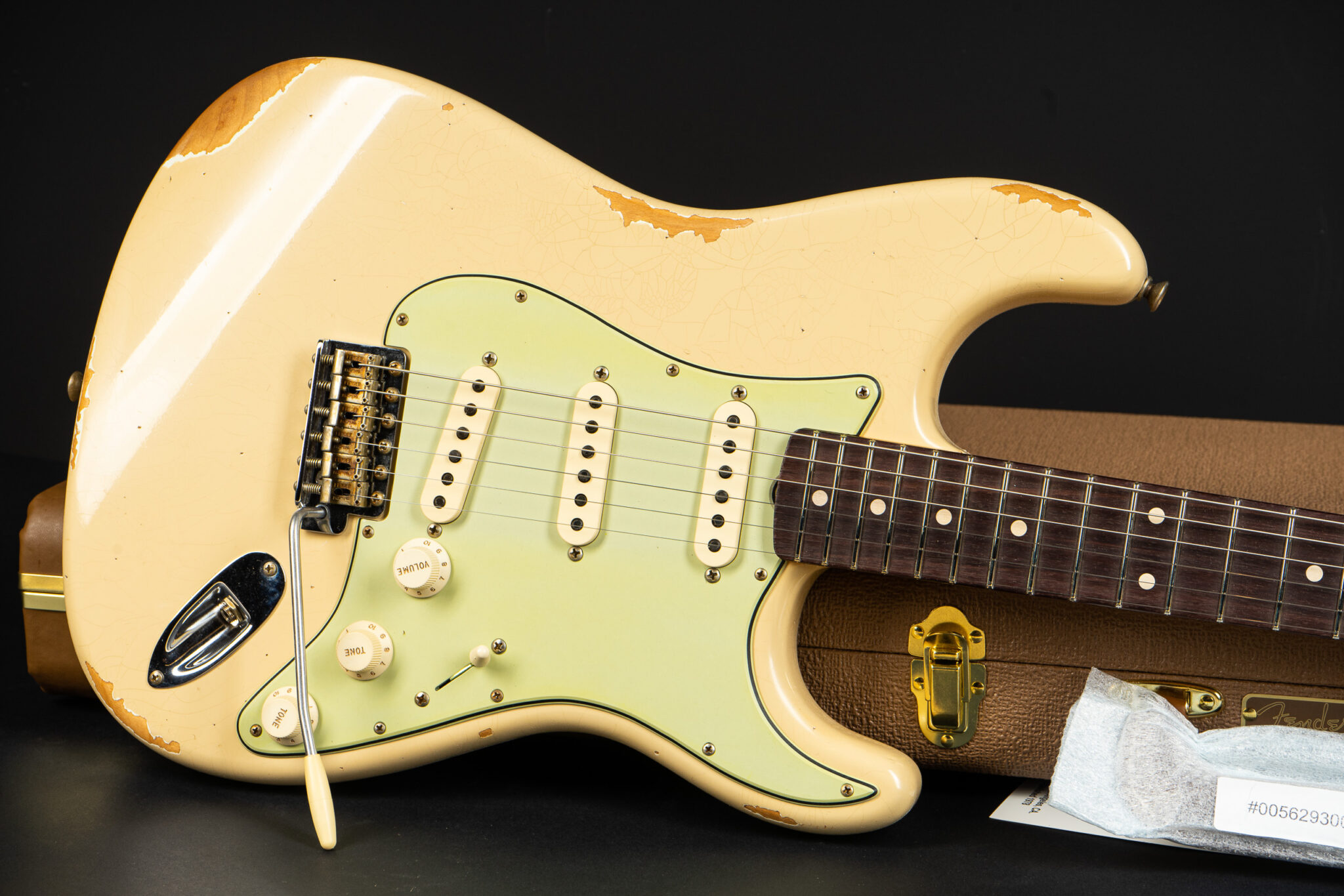 Fender strat 2024 desert sand