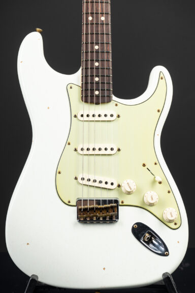 Fender Custom Shop 1963 Stratocaster Hardtail Journeyman Relic - Olympic White