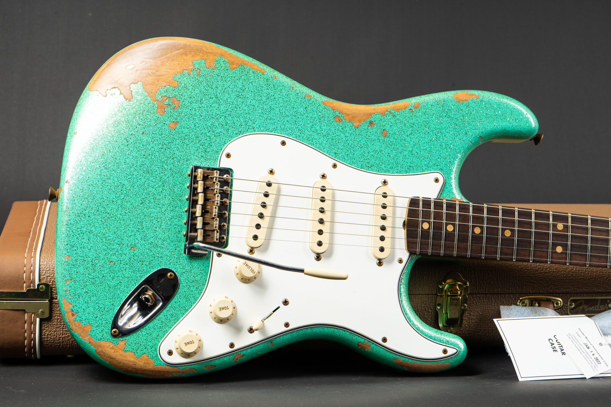 green sparkle stratocaster