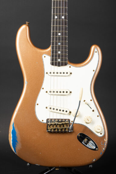 Fender Custom Shop 1965 Stratocaster - Firemist Gold over Lake Placid Blue