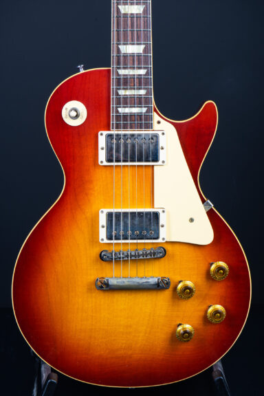Gibson 1958 Les Paul Standard Murphy Lab Ultra Light Aged - Washed Cherry Sunburst
