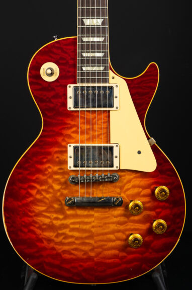 Gibson 1959 Les Paul Standard 5AQ Top Murphy Lab Light Aged - Washed Cherry 3,4Kg!