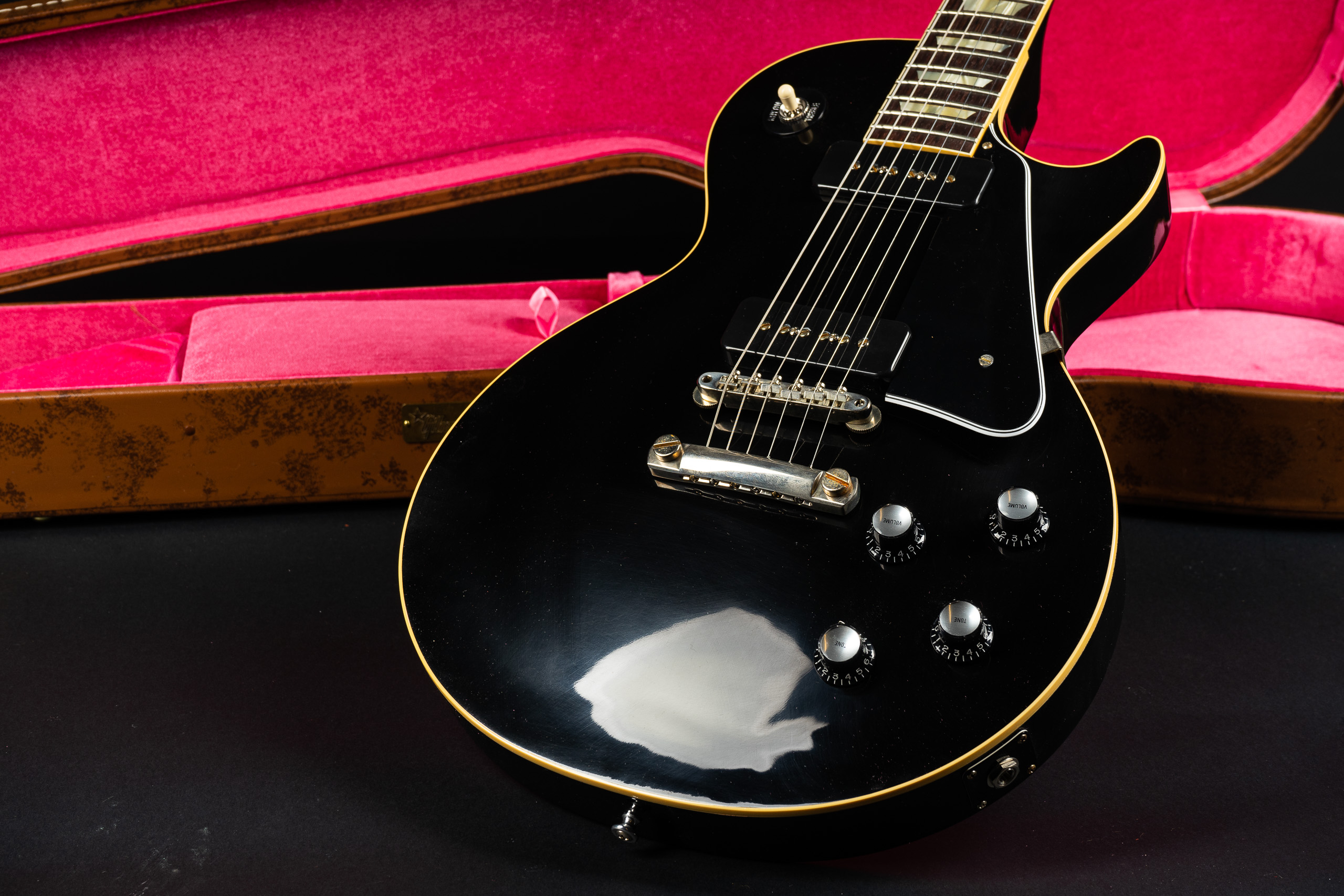 Gibson Custom Shop 1956 Les Paul Standard Blackout VOS - All Ebony