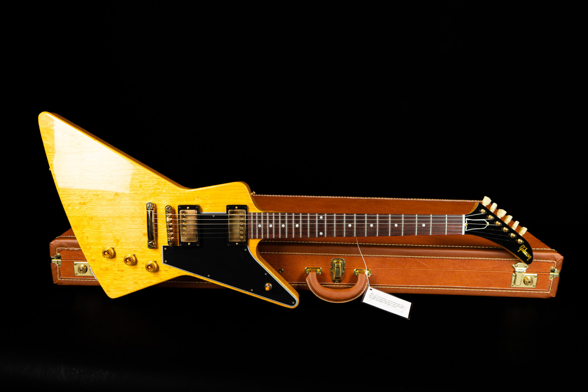 Gibson Custom Shop 1958 Explorer Korina – Black Pickguard