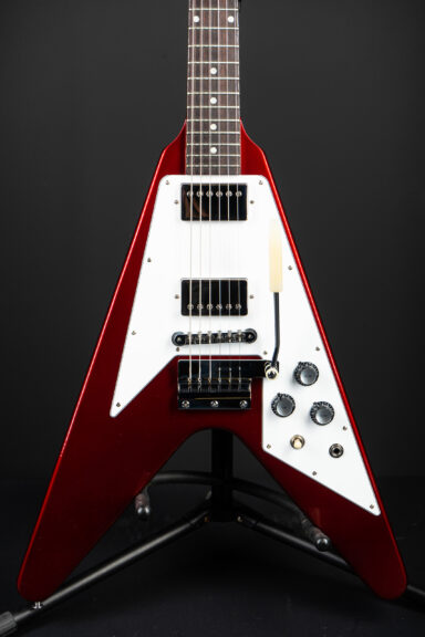 Gibson Custom Shop 1967 Flying V - Candy Apple Red
