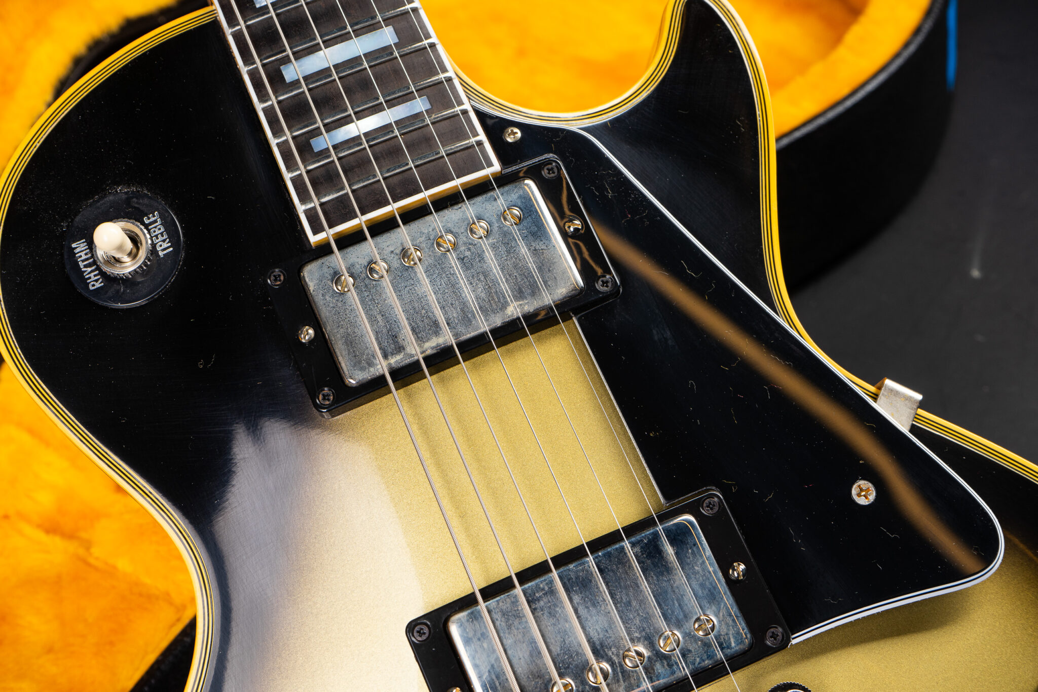 Gibson Custom Shop 1968 Les Paul Custom VOS – Silverburst