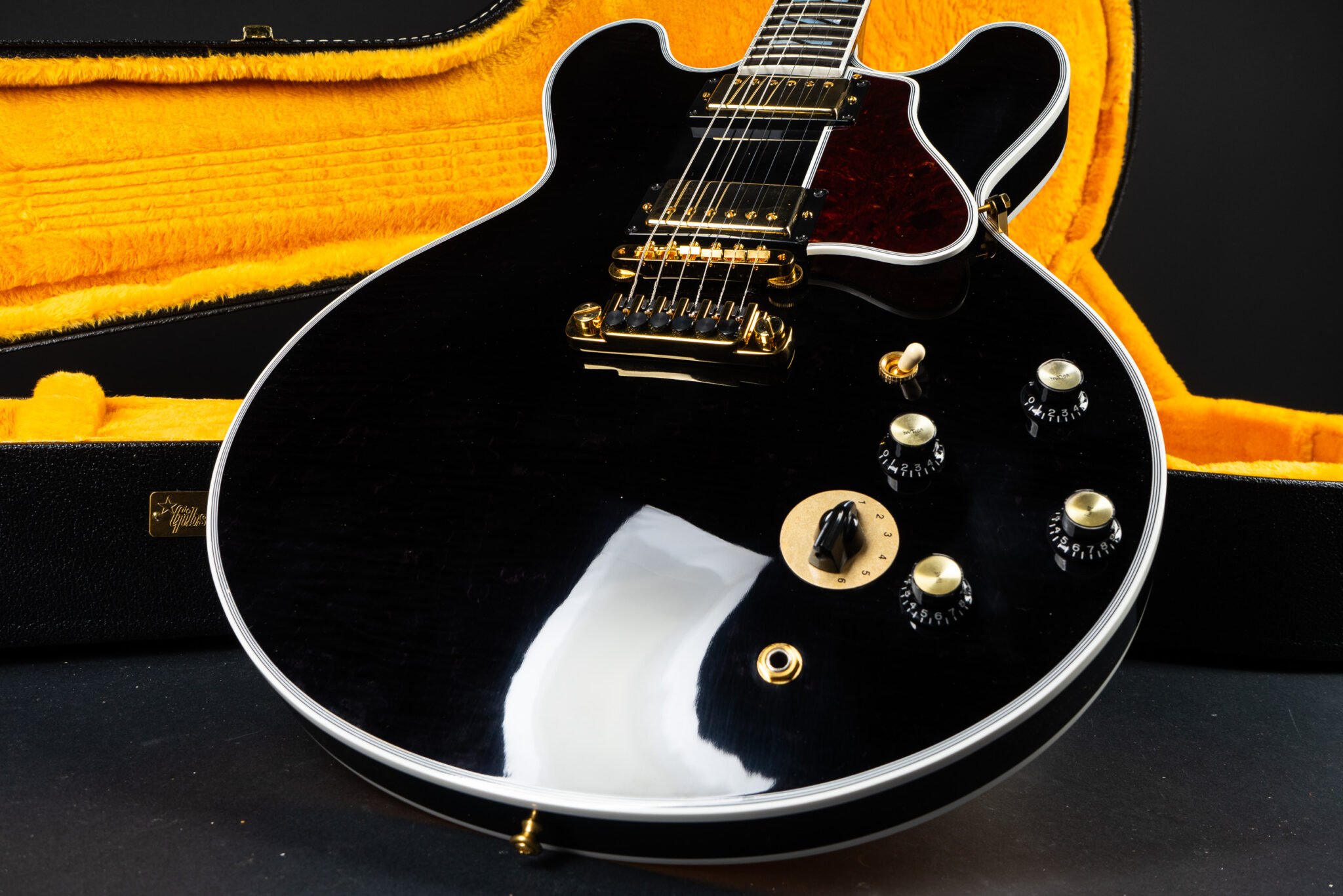 Gibson Custom Shop ES-355 B.B. King Lucille Legacy – Transparent Ebony ...