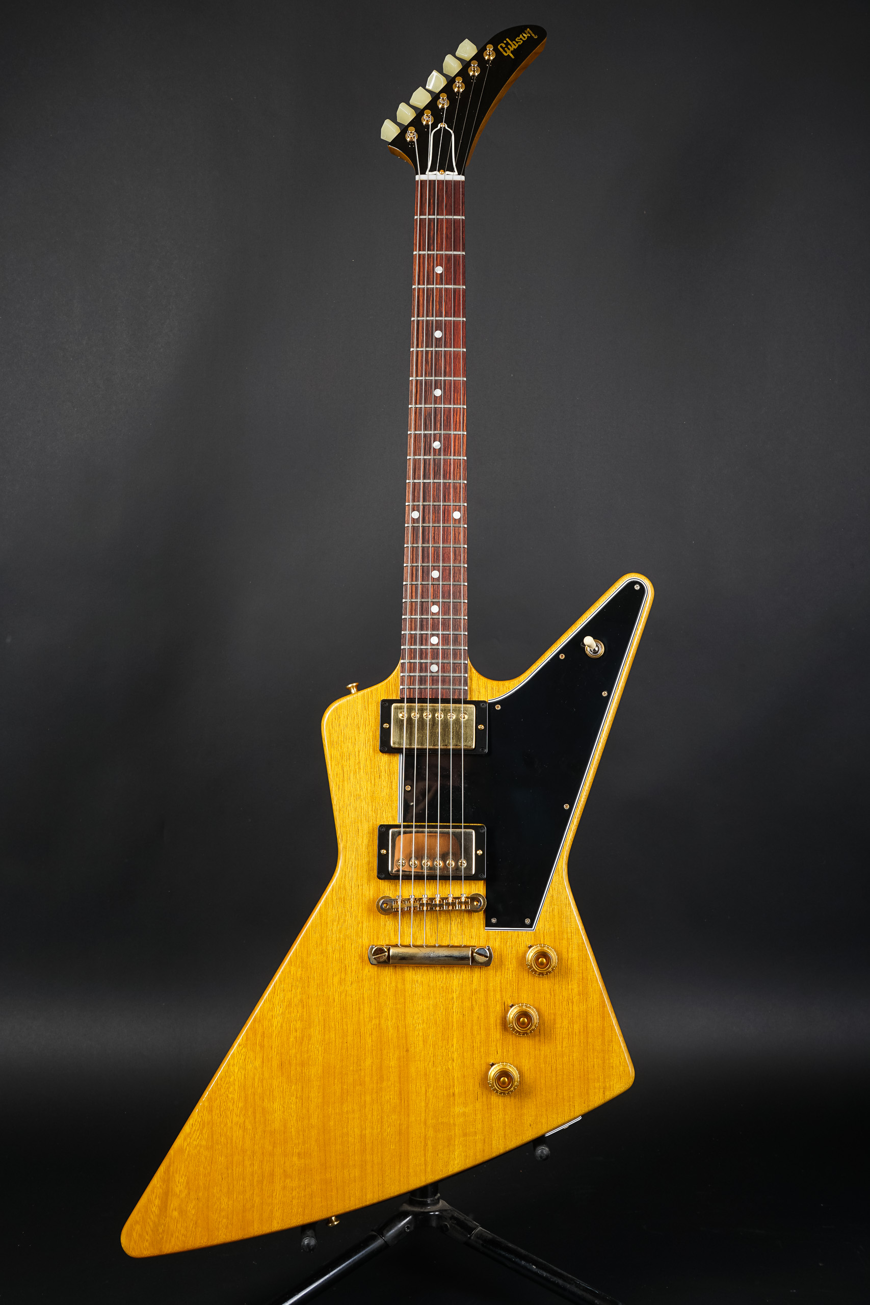 Gibson Custom Shop Korina 1958 Explorer Reissue Black Pickguard