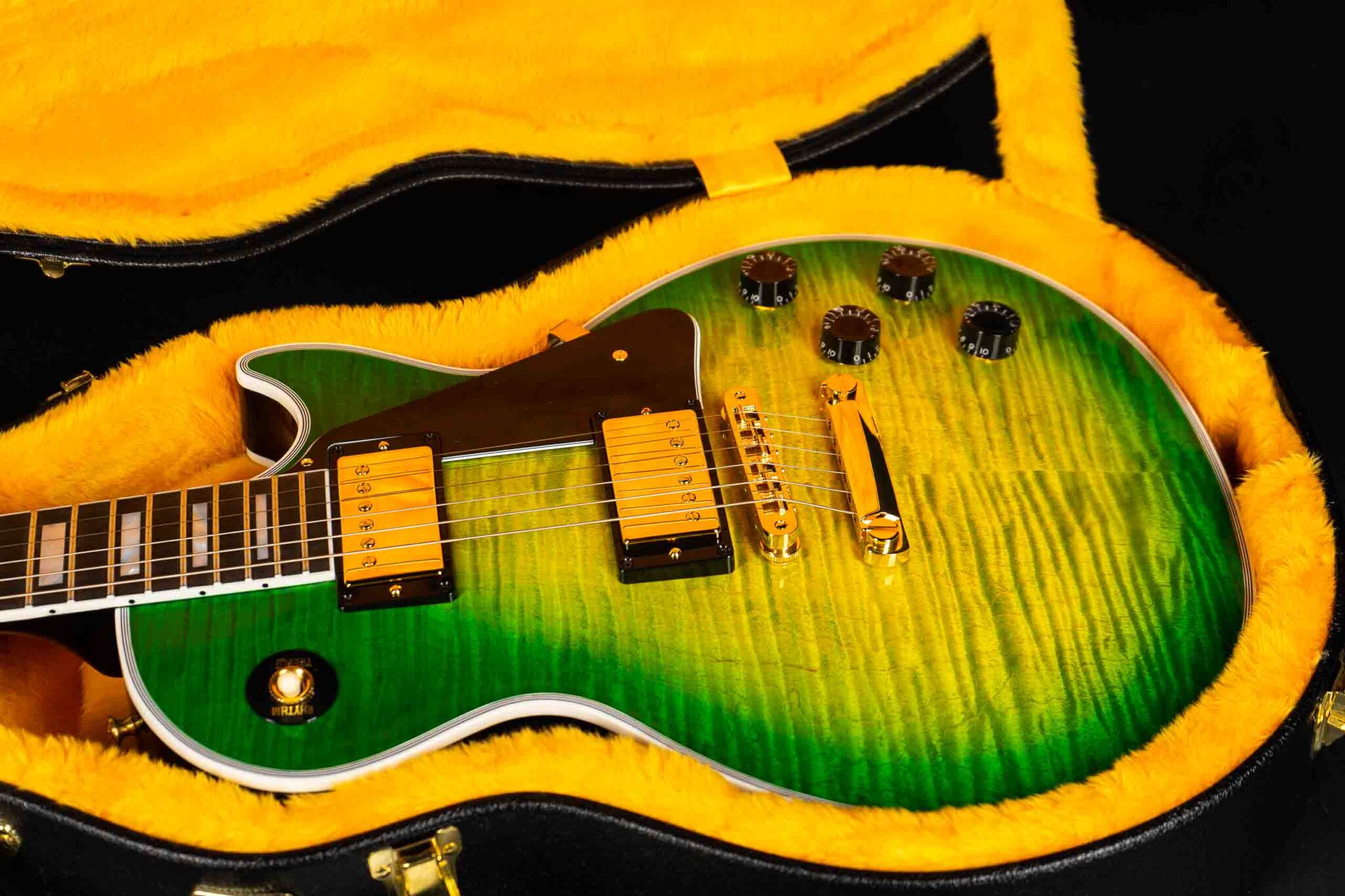 Gibson Custom Shop Les Paul Custom Figured Top – Iguana Burst – GuitarPoint