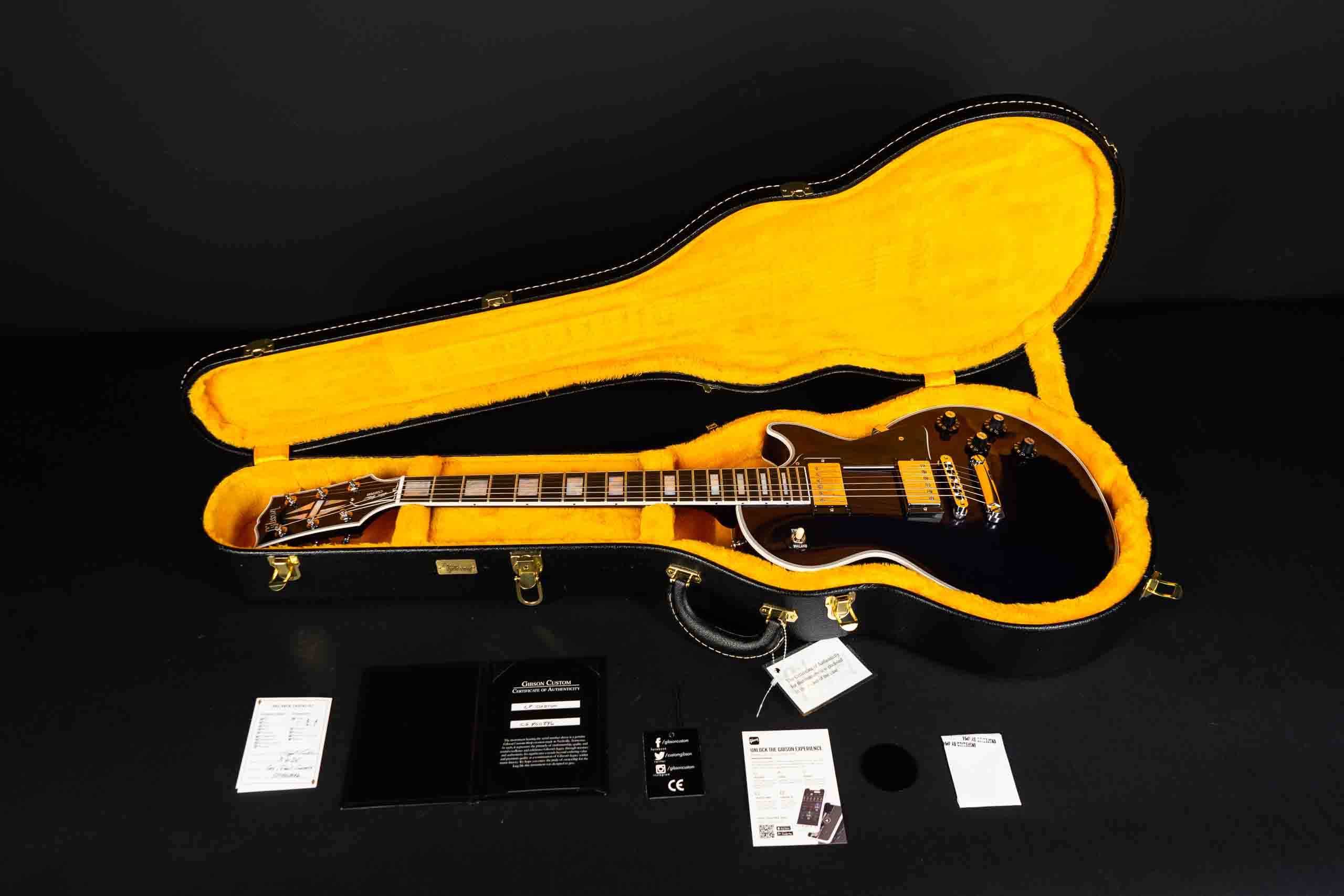 Gibson Custom Shop Les Paul Custom VOS - Candy Blue - GuitarPoint